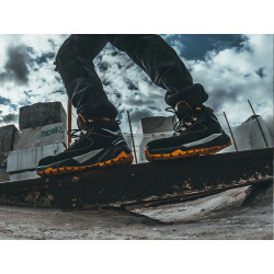 Scarpe antinfortunistiche Giasco tessuti made in Italy lavorati artigianalmente , scarpe di alta qualita' italiana